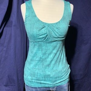 Patagonia almost NEW yoga top never worn